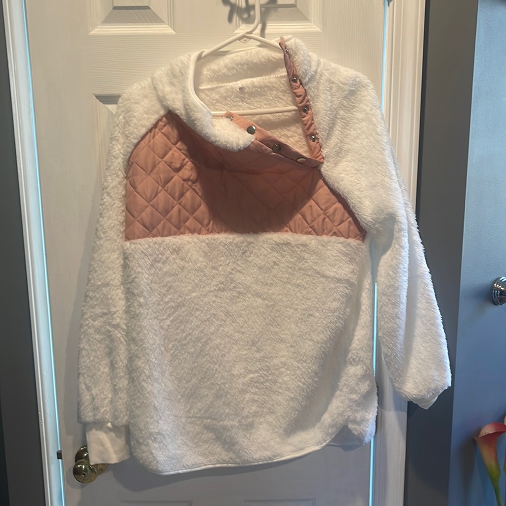 Super Soft And Warm Buttons Up To Your Neck